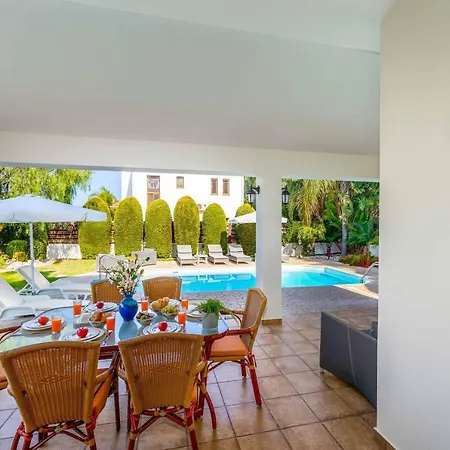 Villa Relax